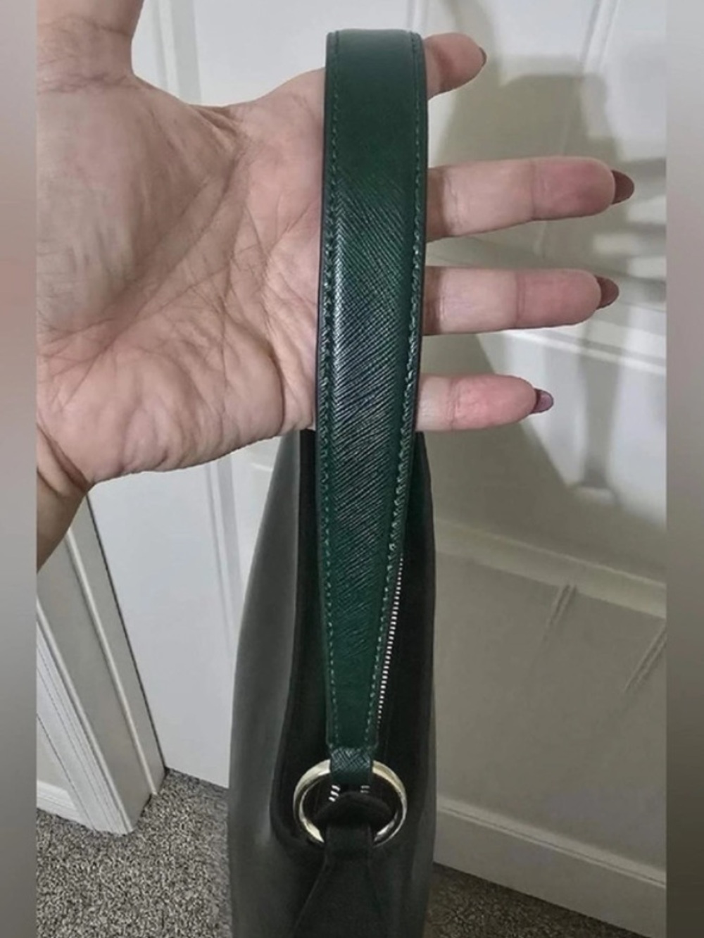 Kate Spade Perry Emerald Green
Handbag NWOT - Picture 8 of 16